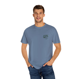 Unisex Legend of the Lawn T-shirt - Perfect for BBQs, Outdoor Gatherings, Summer Fun, Gifts, Casual Wear, Yard Games
