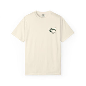 Unisex Legend of the Lawn T-shirt - Perfect for BBQs, Outdoor Gatherings, Summer Fun, Gifts, Casual Wear, Yard Games